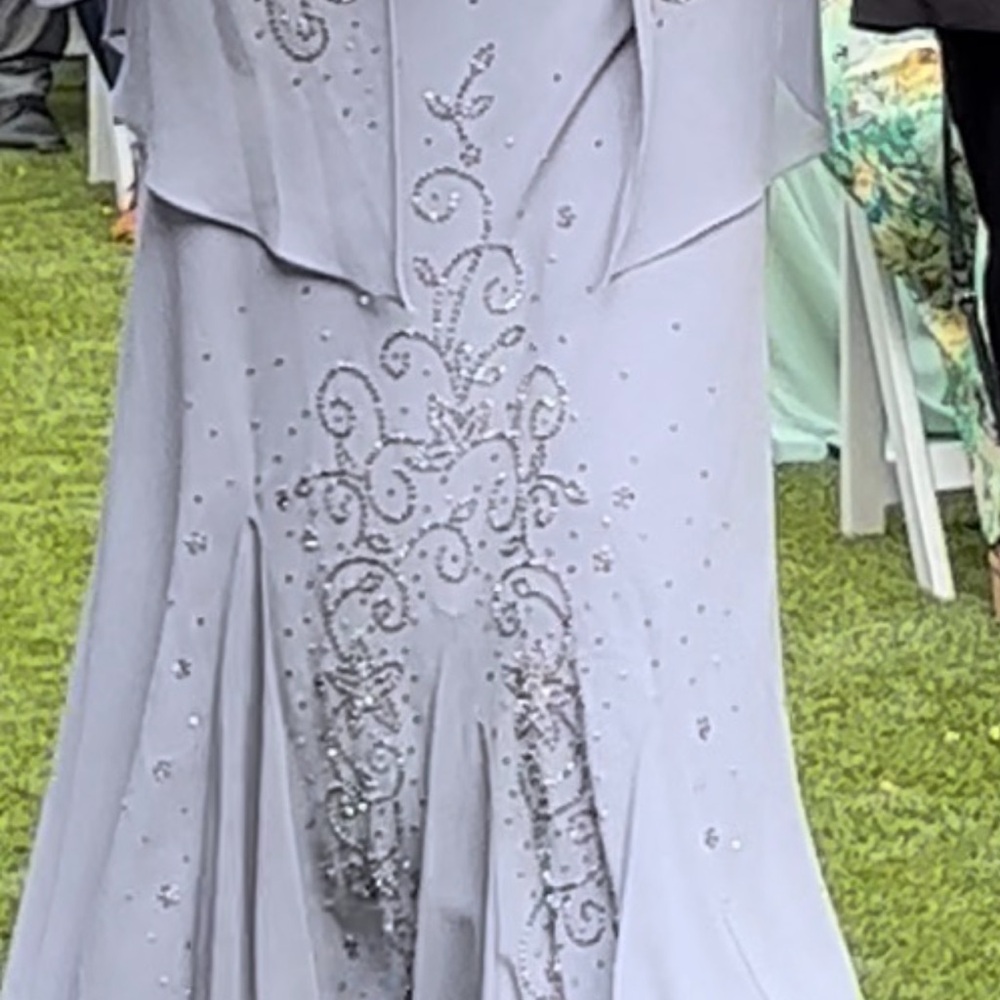 R&M RICHARD’S ELEGANT LONG DRESS WITH JACKET•COLOR IS PERIWINKLE/LAVENDER - Picture 3 of 16